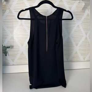 Aritzia | Wilfred Black Tank Top with Gold Back Zipper| size sm